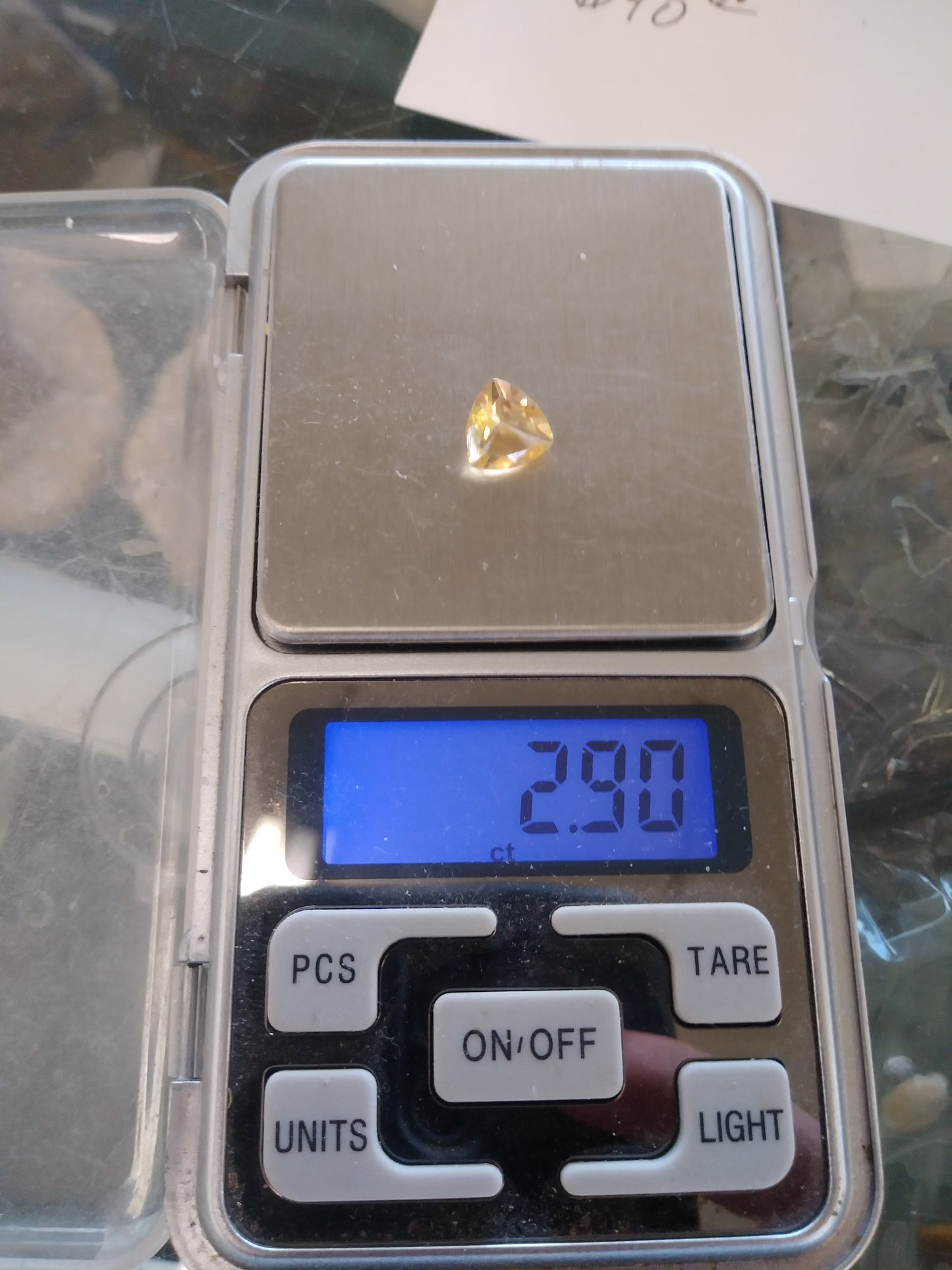 Stunning "Lemon Quartz" Facet