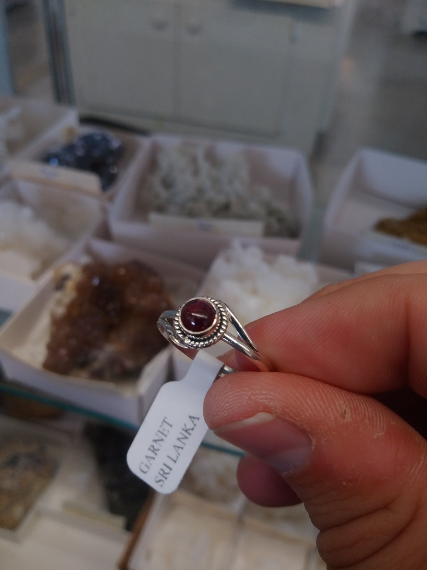 Exquisite Garnet Ring in Sterling Silver Size 8