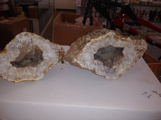 11lb Warsaw Formation "Keokuk" Geode