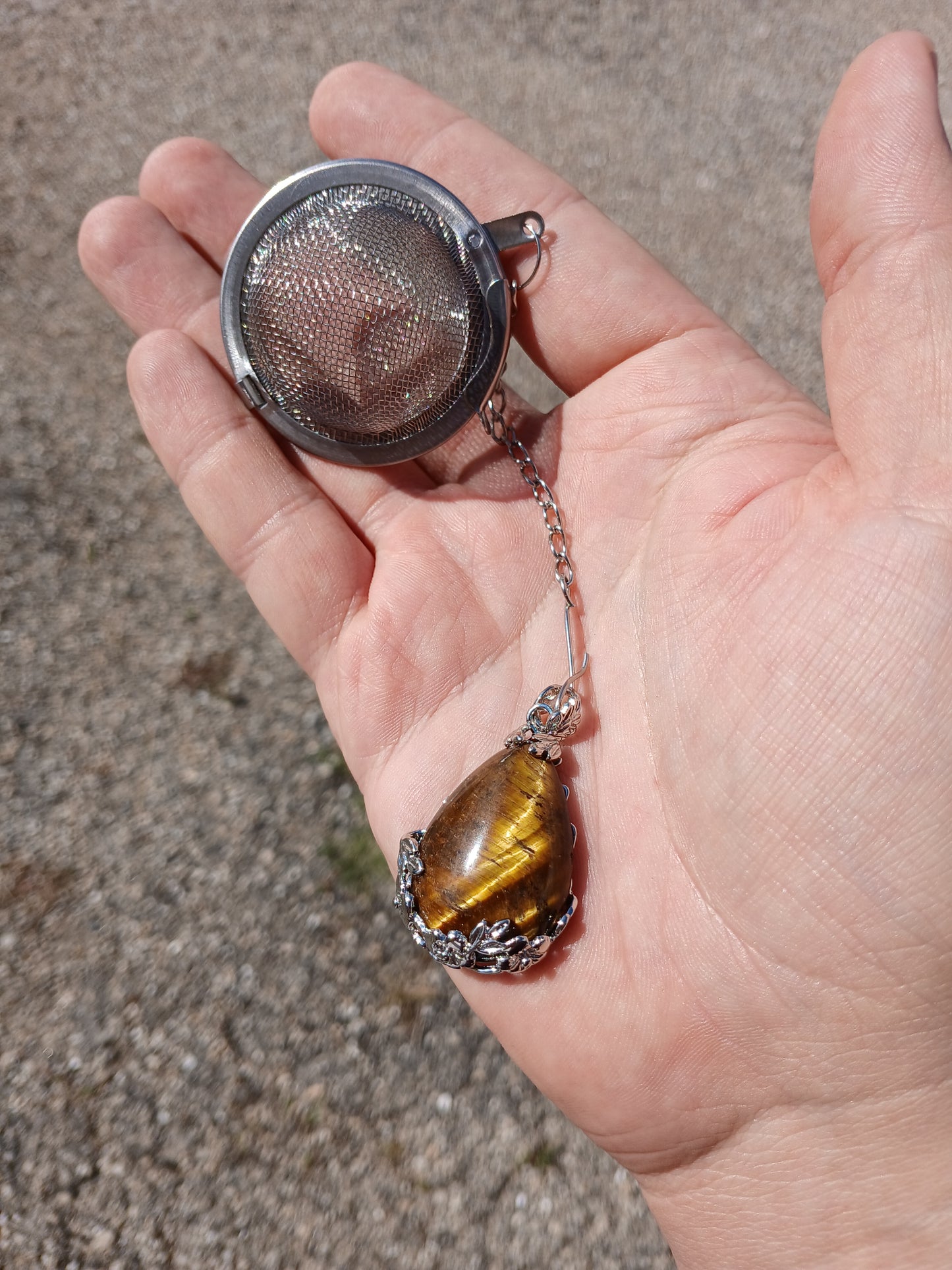 Tiger's Eye Tea Infuser - Leaf Design