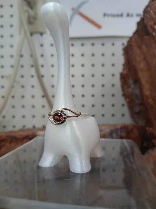 .925 Sterling Silver Garnet Ring - Faceted