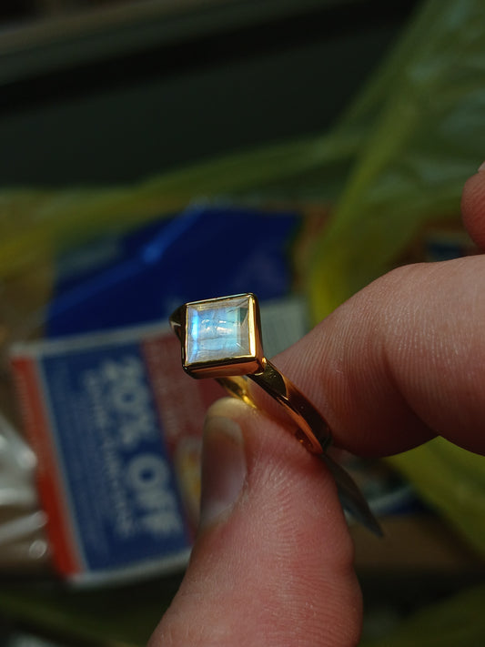 18k Vermeil Gold "Rainbow Moonstone" Ring