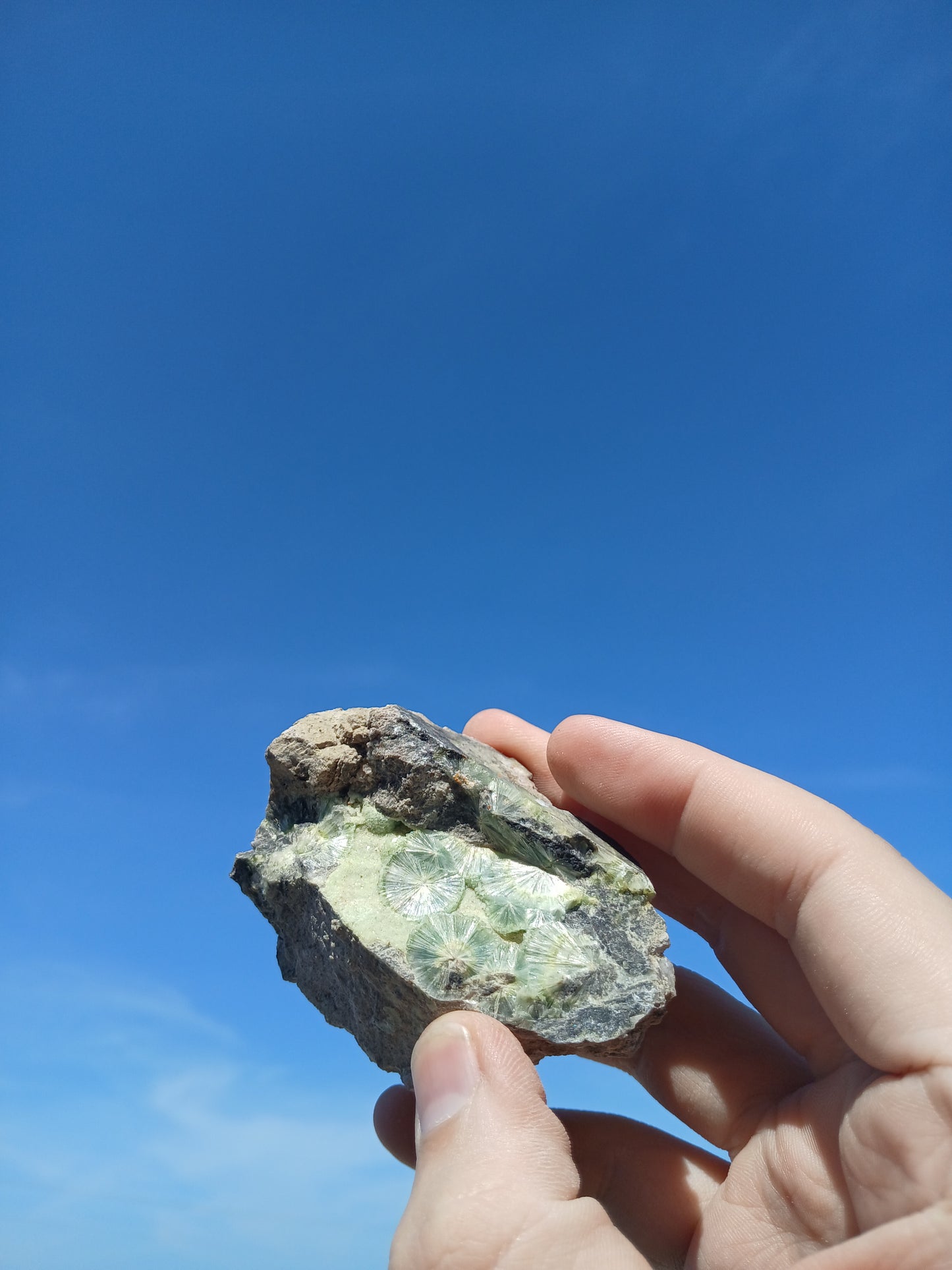 Wavellite on Matrix