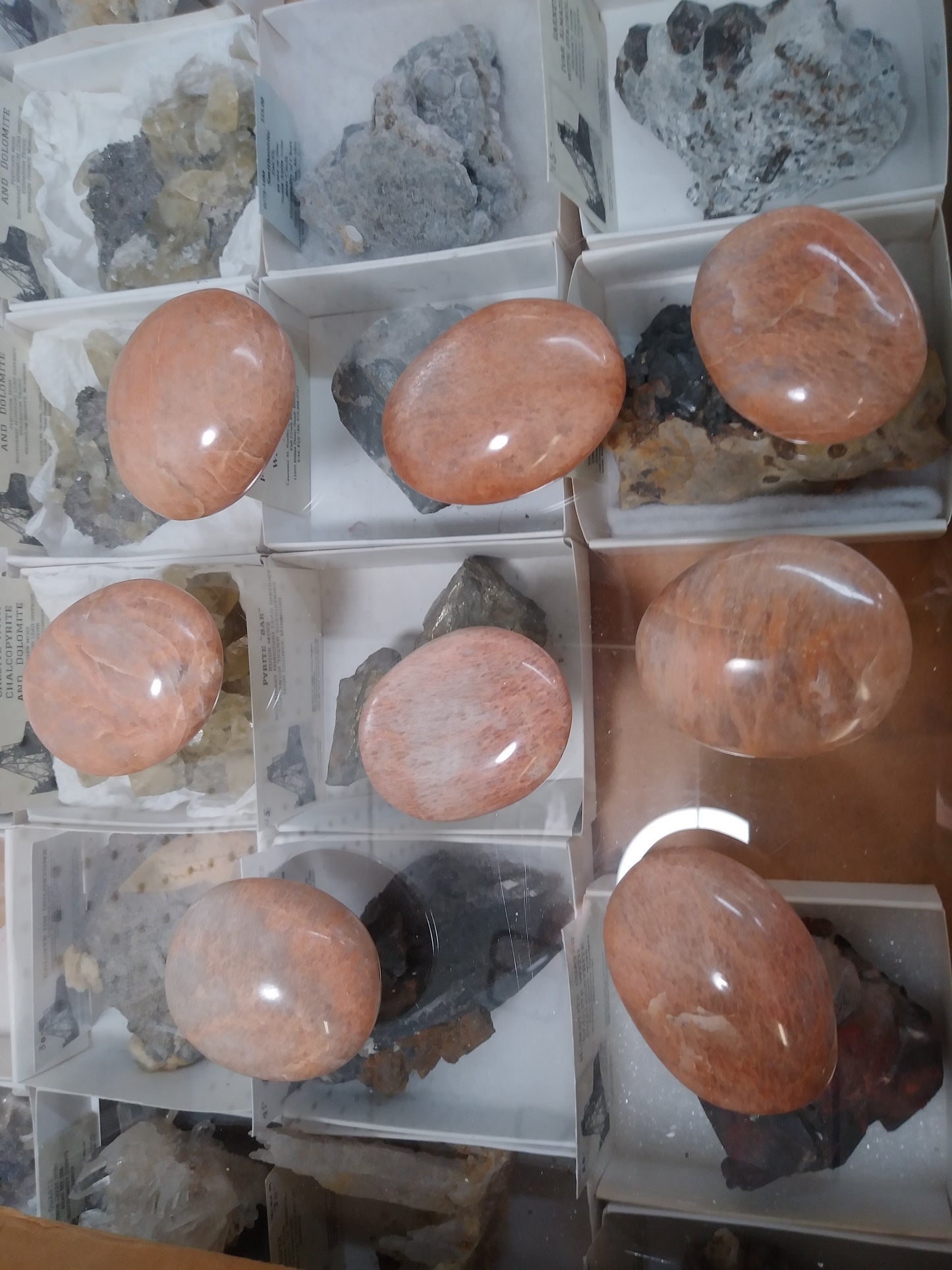 Peach Moonstone Palmstones