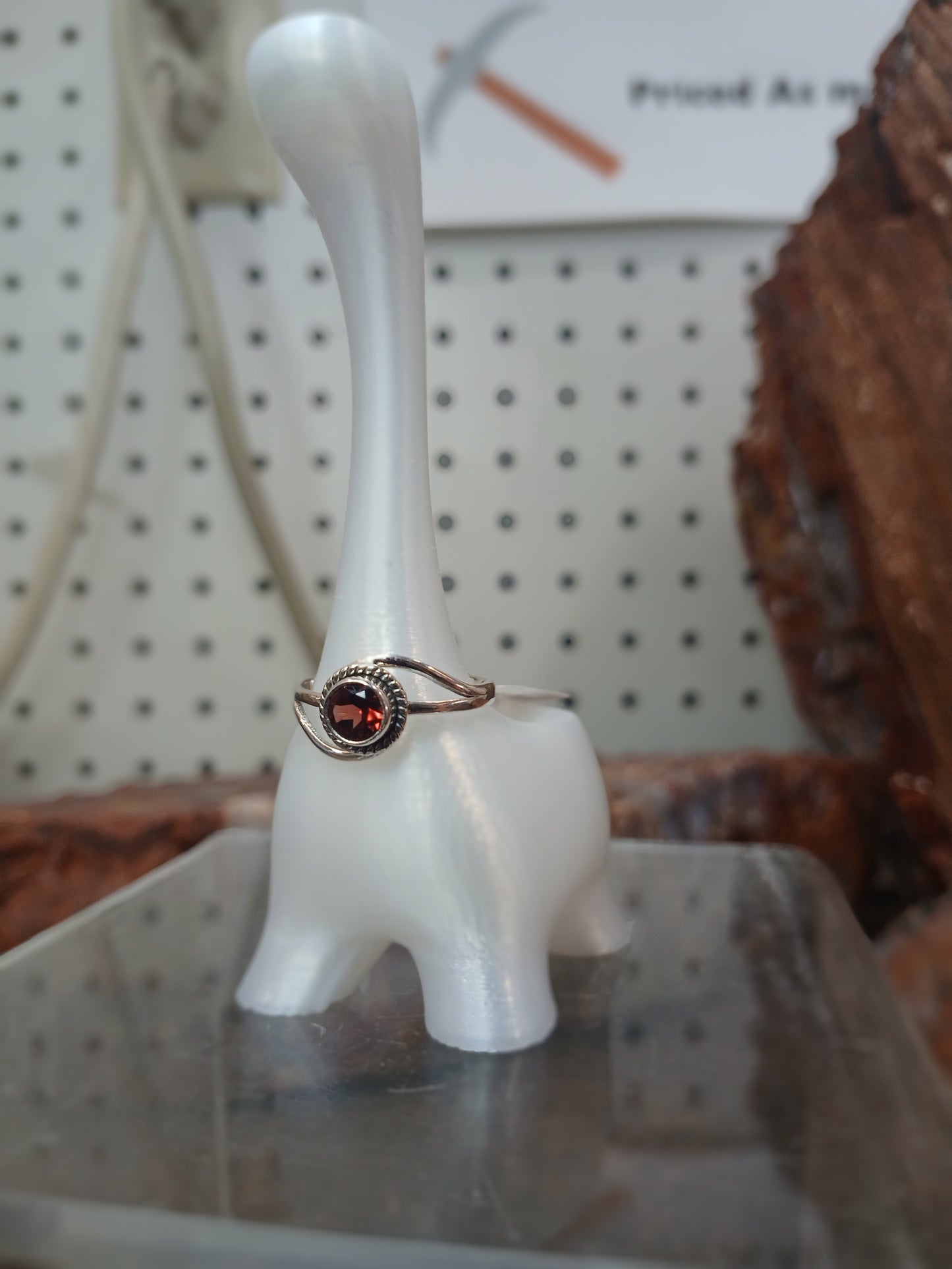 .925 Sterling Silver Garnet Ring - Faceted