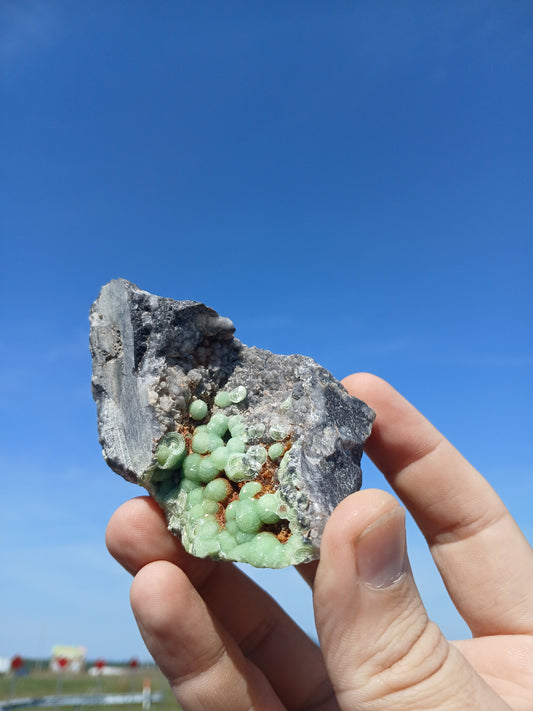 Wavellite on Matrix